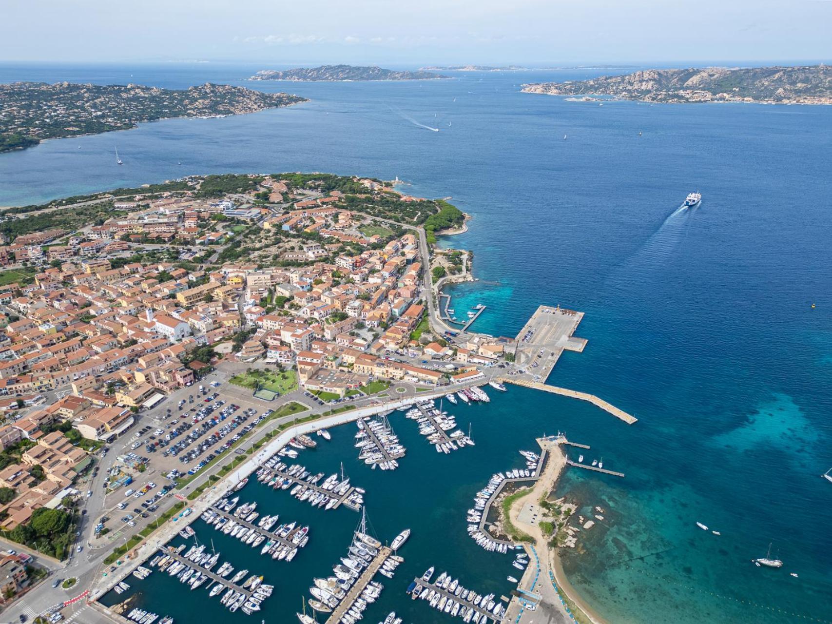 AHR Costa Serena Village Palau Esterno foto