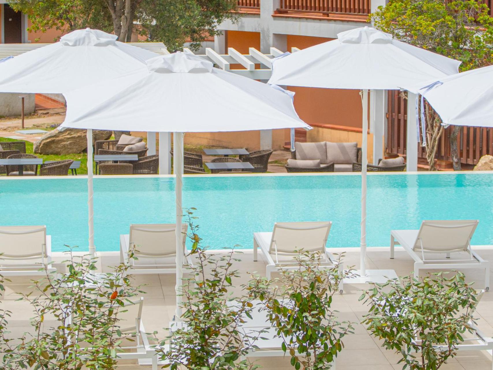 AHR Costa Serena Village Palau Esterno foto