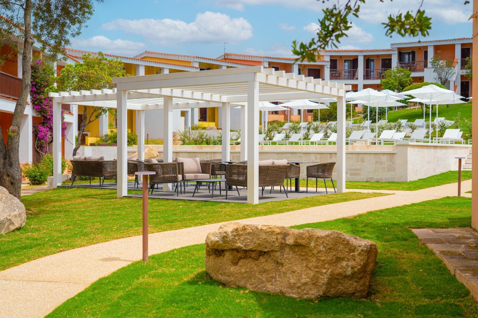 AHR Costa Serena Village Palau Esterno foto