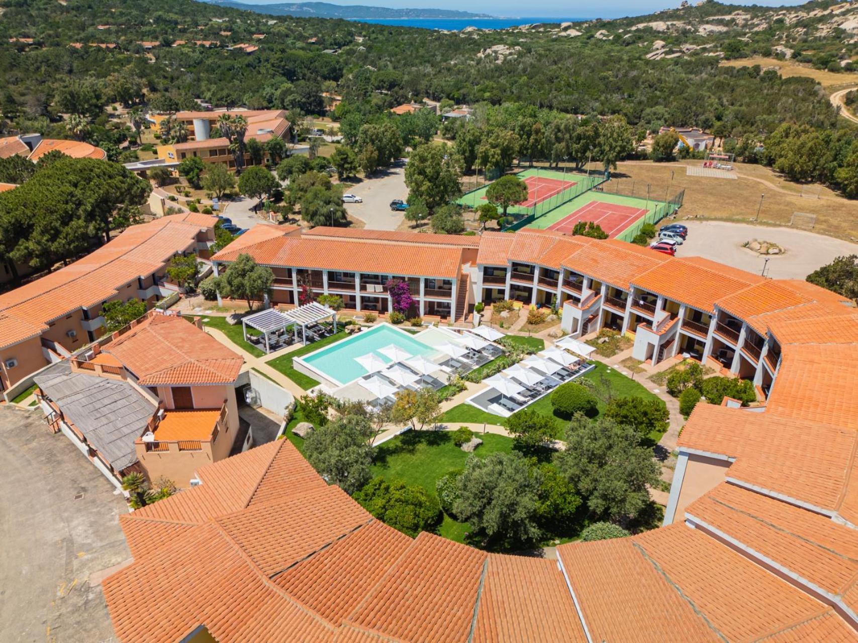 AHR Costa Serena Village Palau Esterno foto