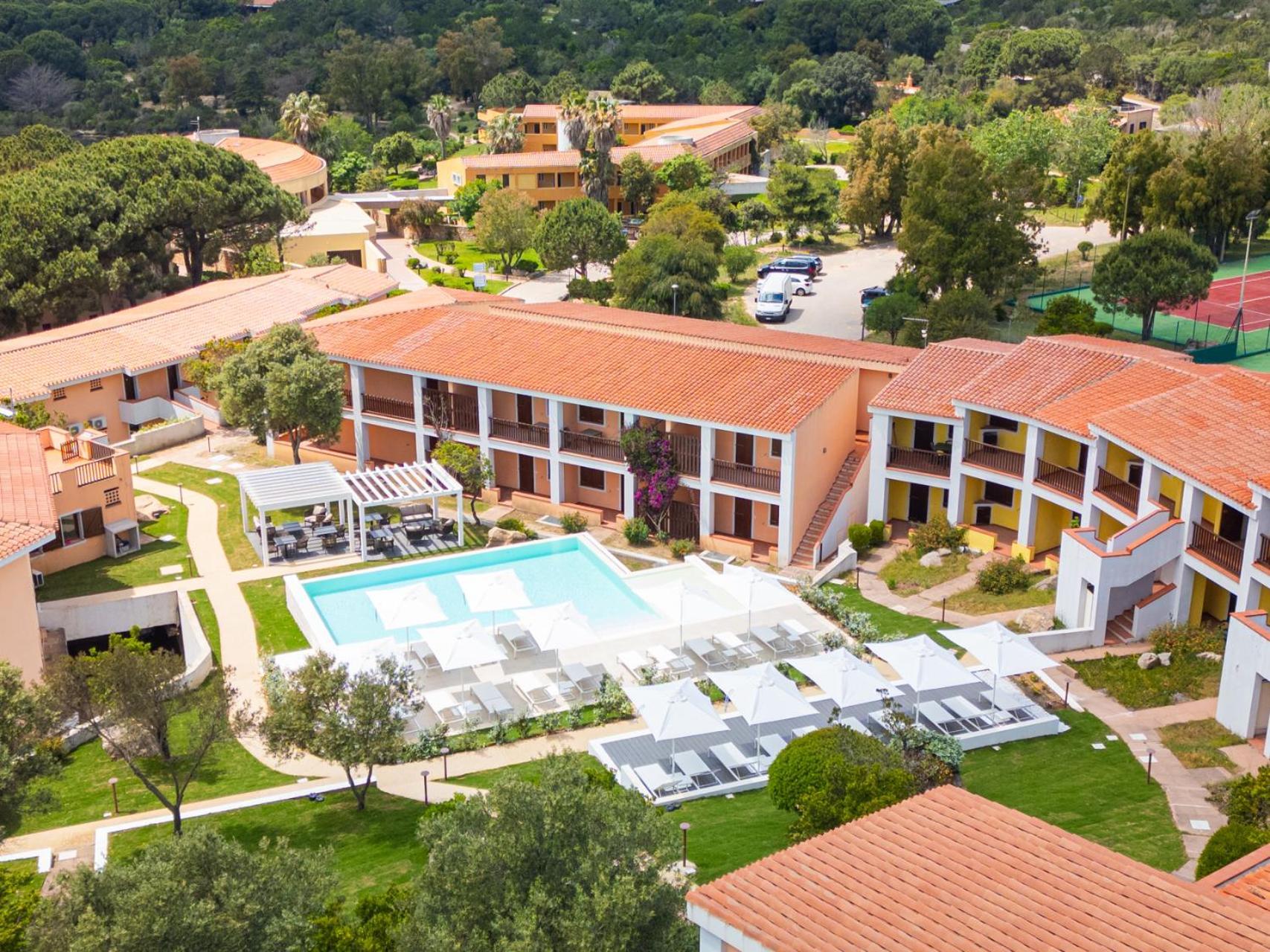 AHR Costa Serena Village Palau Esterno foto