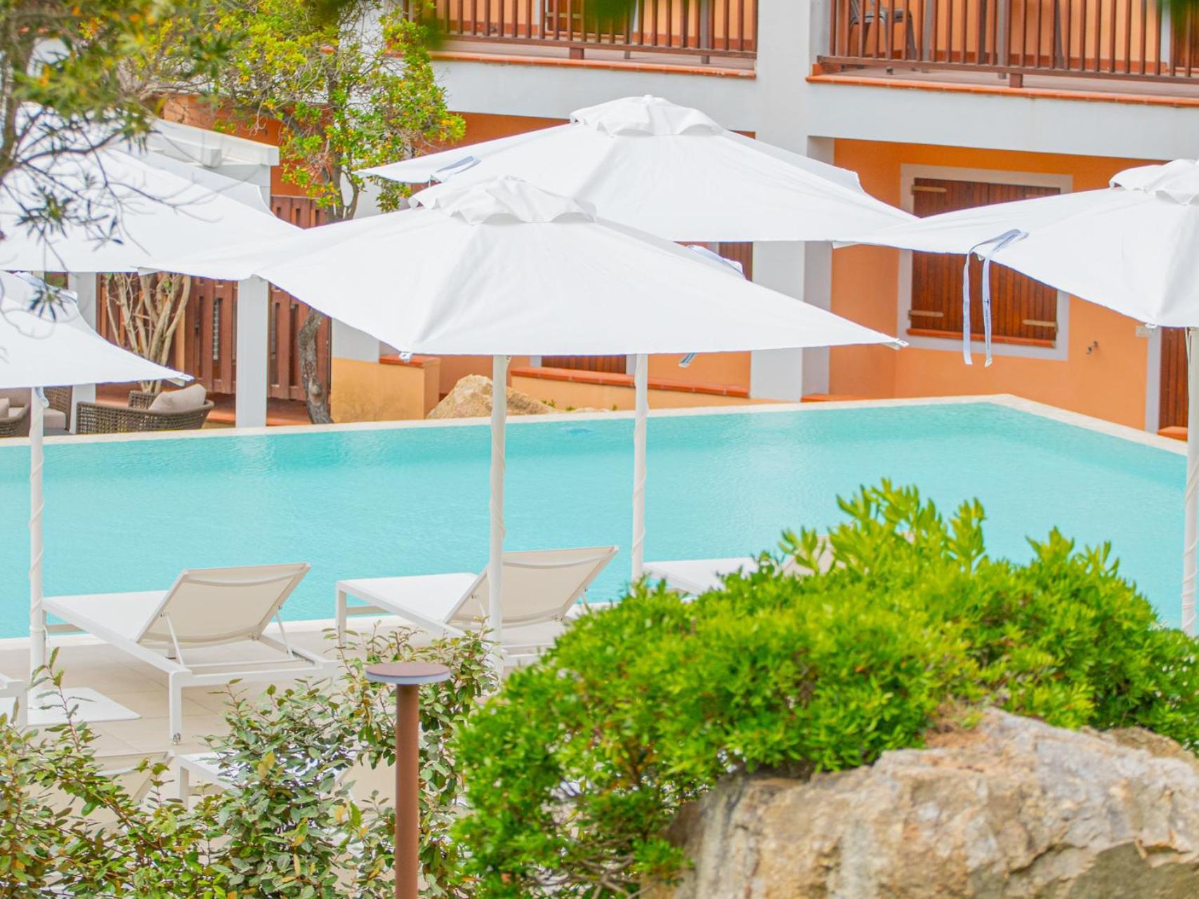 AHR Costa Serena Village Palau Esterno foto