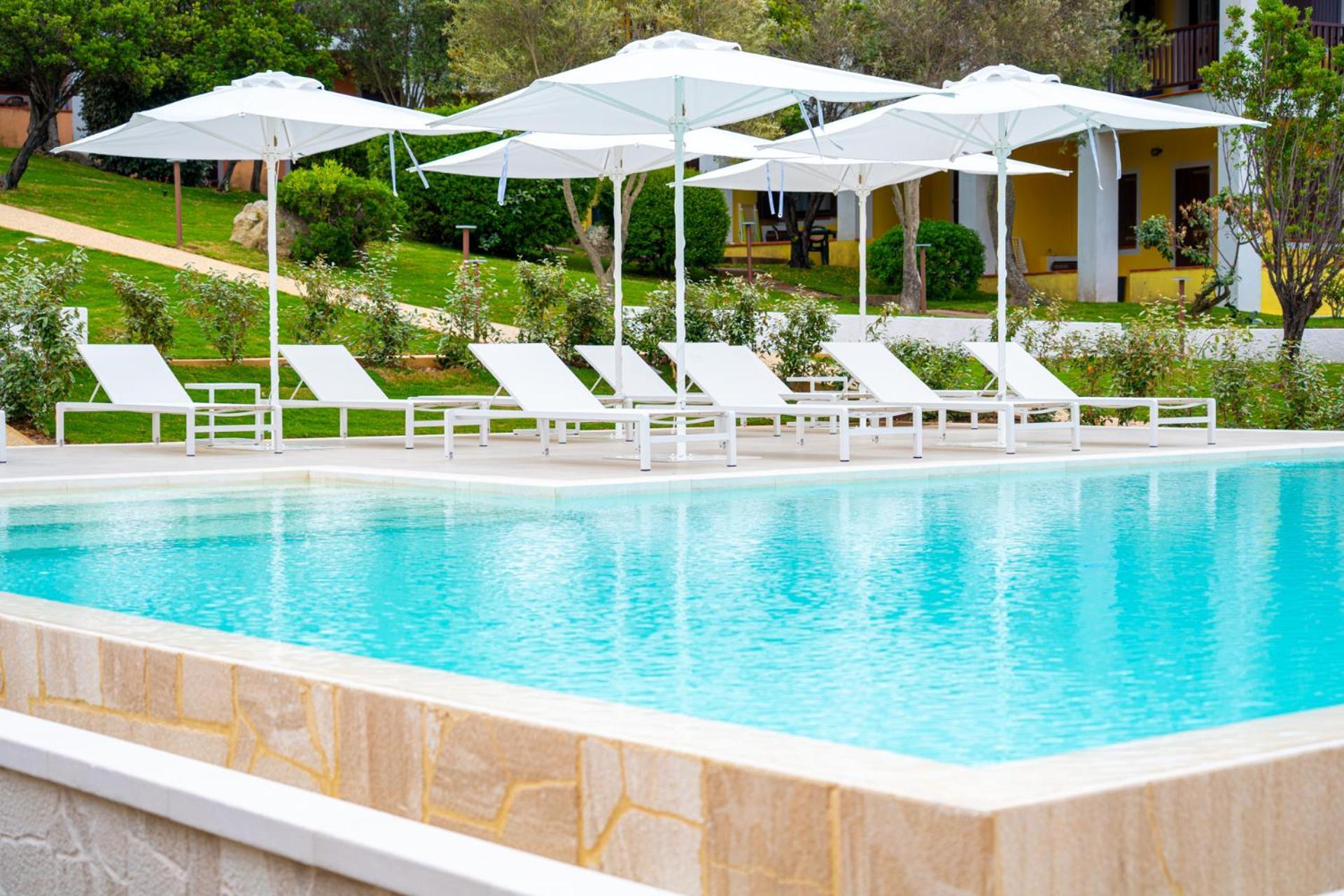AHR Costa Serena Village Palau Esterno foto