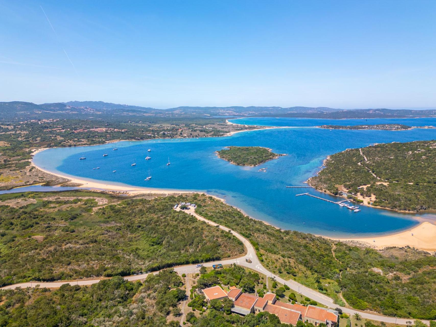 AHR Costa Serena Village Palau Esterno foto
