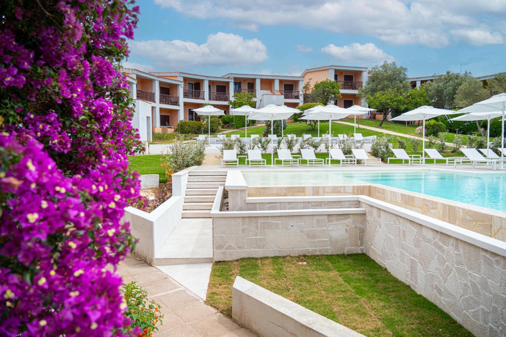 AHR Costa Serena Village Palau Esterno foto